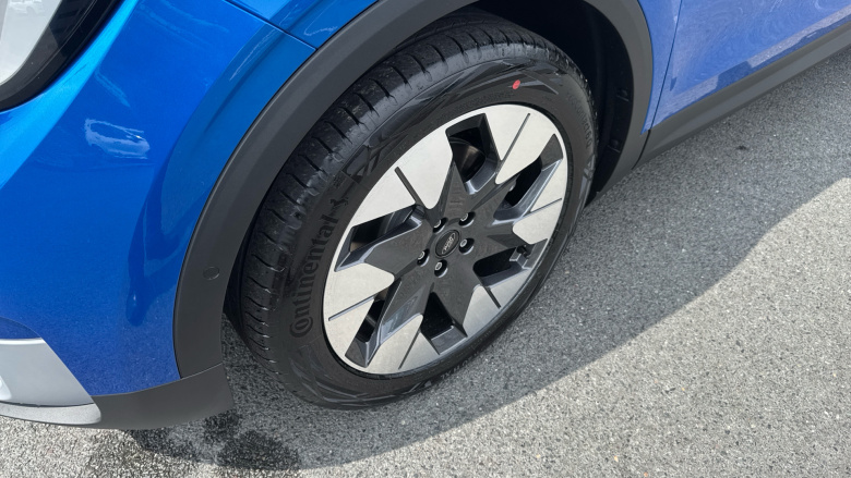 Ford Explorer 125kW Premium 52kWh 5dr Auto Electric Estate